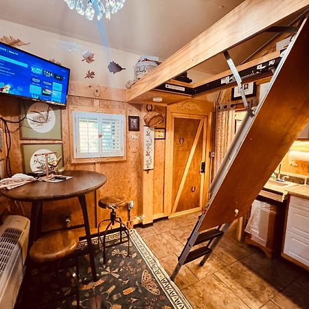 Vila Tiny House, Wifi,Hot Tub,Secluded Cosby Exteriér fotografie