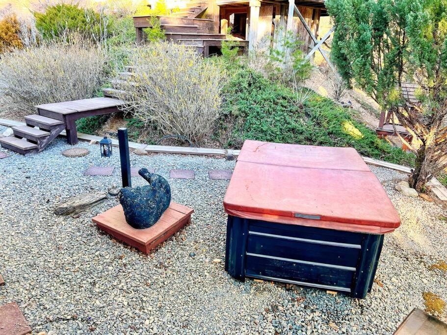 Vila Tiny House, Wifi,Hot Tub,Secluded Cosby Exteriér fotografie
