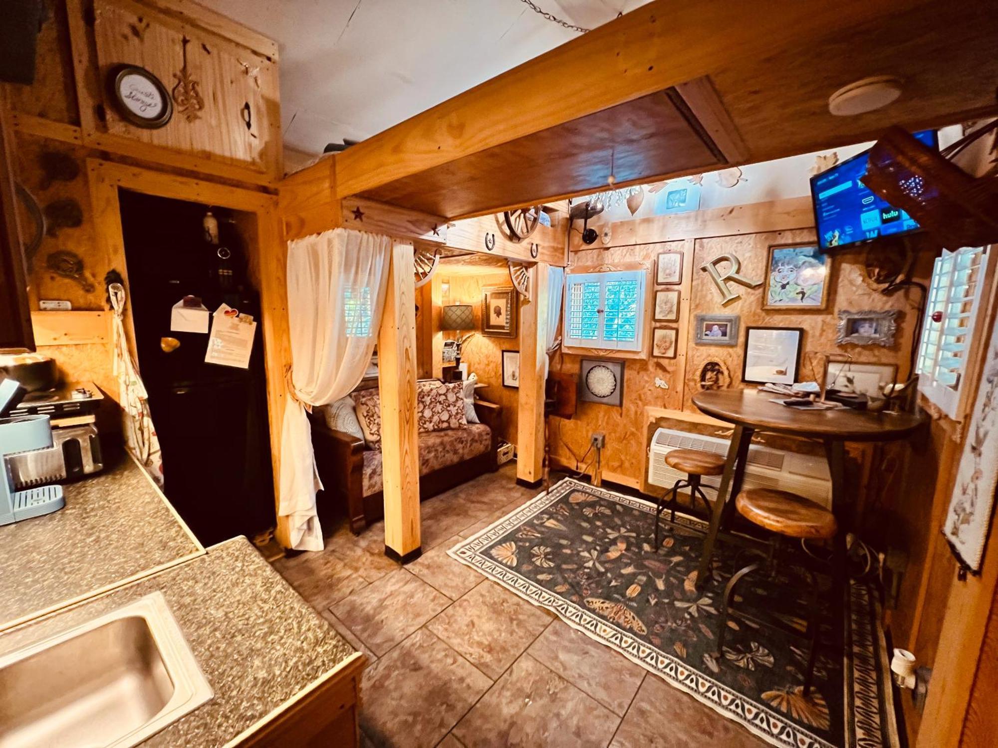 Vila Tiny House, Wifi,Hot Tub,Secluded Cosby Exteriér fotografie