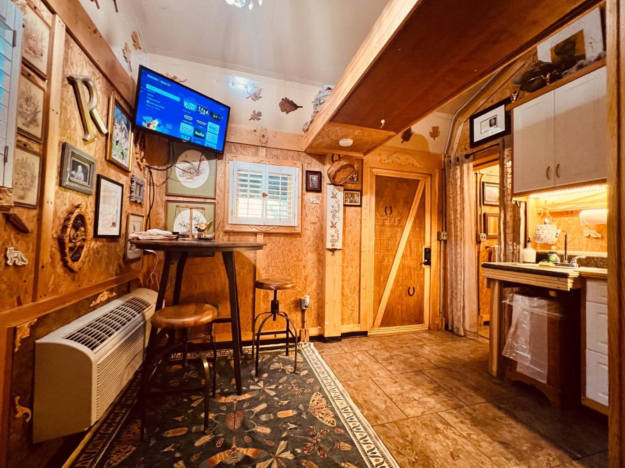 Vila Tiny House, Wifi,Hot Tub,Secluded Cosby Exteriér fotografie